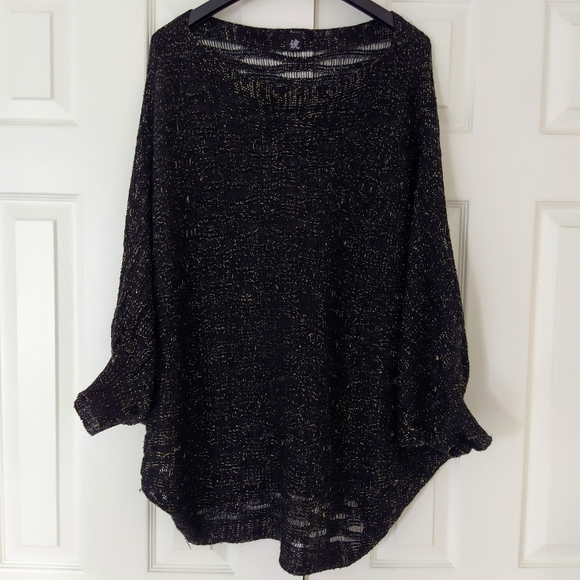 Black Metallic Oversized Bat Wing Sleeve Sweater - Picture 3 of 6